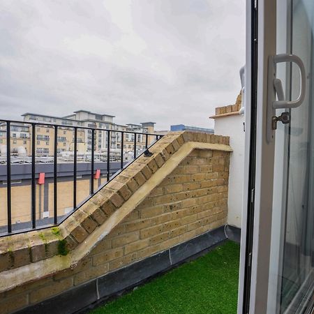 Home-Like 1-Br Flat In Victoria London Exterior photo