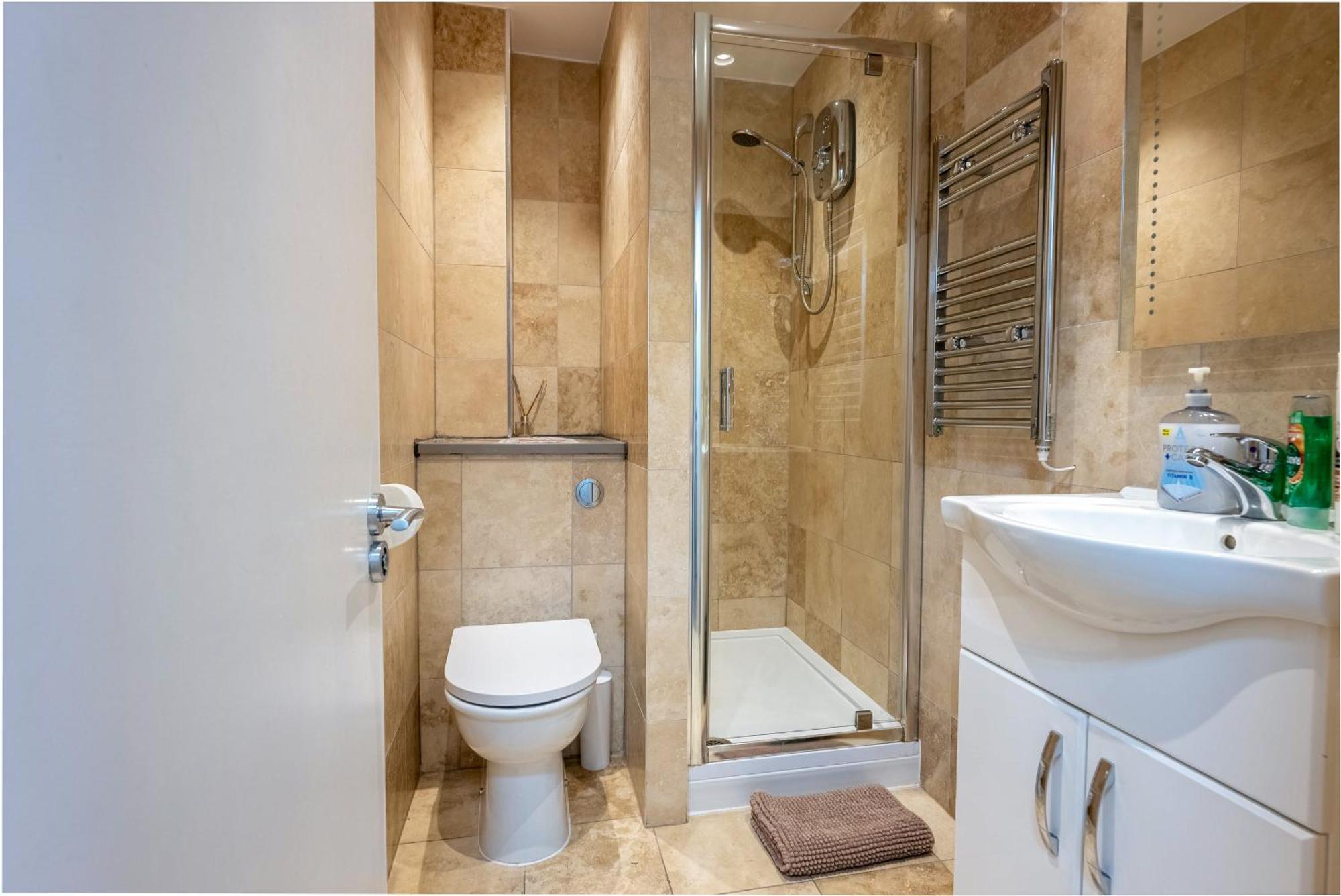 Home-Like 1-Br Flat In Victoria London Exterior photo